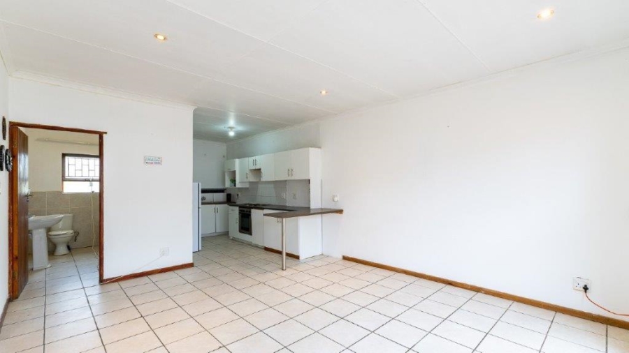 3 Bedroom Property for Sale in Pacaltsdorp Western Cape